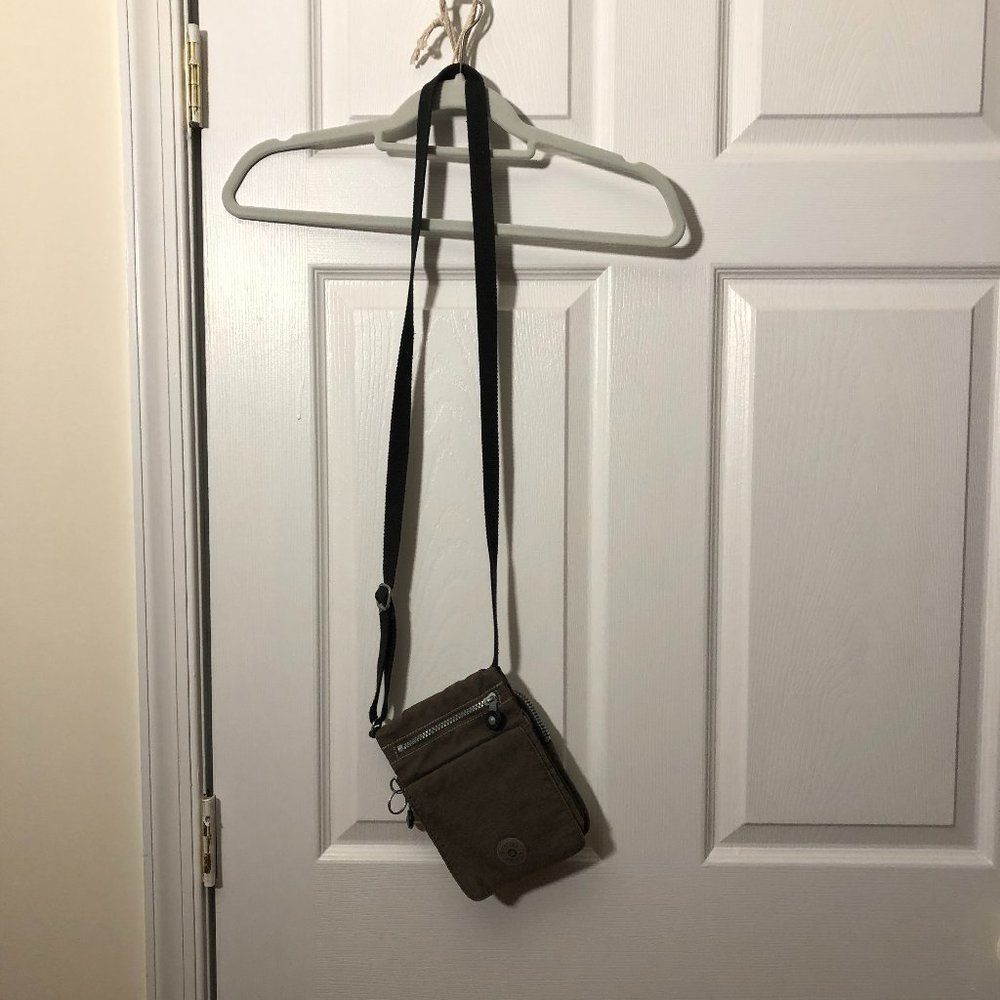 Kipling cross body brown travel bag / pouch